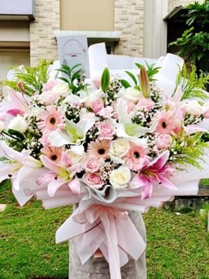 Charming Mix Flower Lilies
