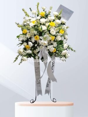 Oliver Standing Flower