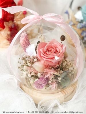 Small Pink Flower Dome